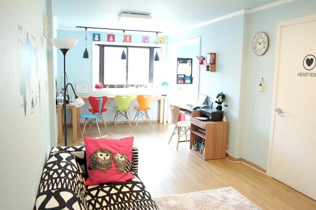 Triangel Guesthouse Сеул Экстерьер фото