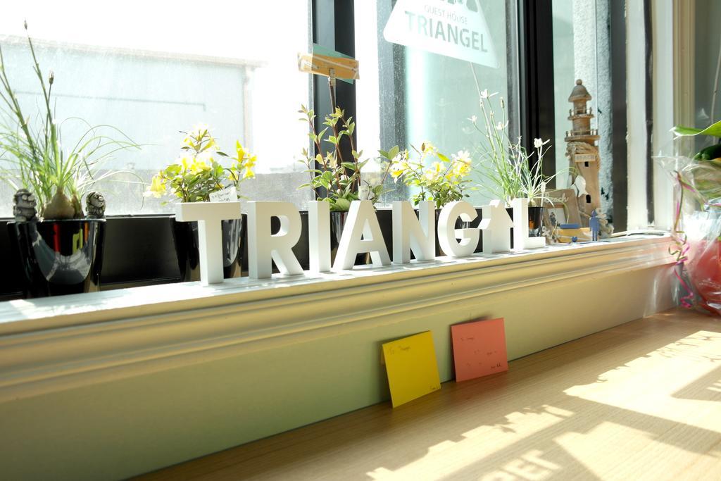 Triangel Guesthouse Сеул Экстерьер фото