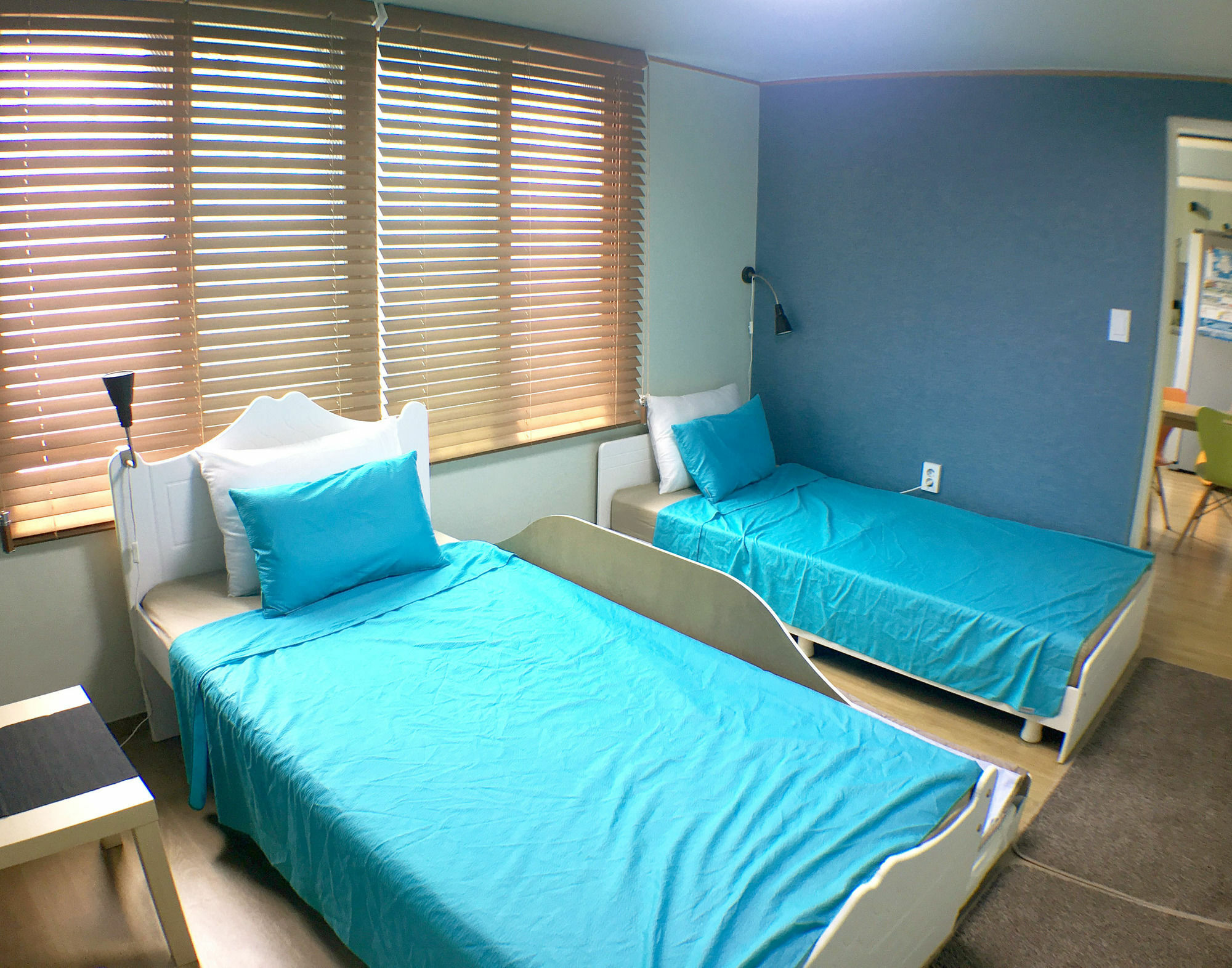 Triangel Guesthouse Сеул Экстерьер фото